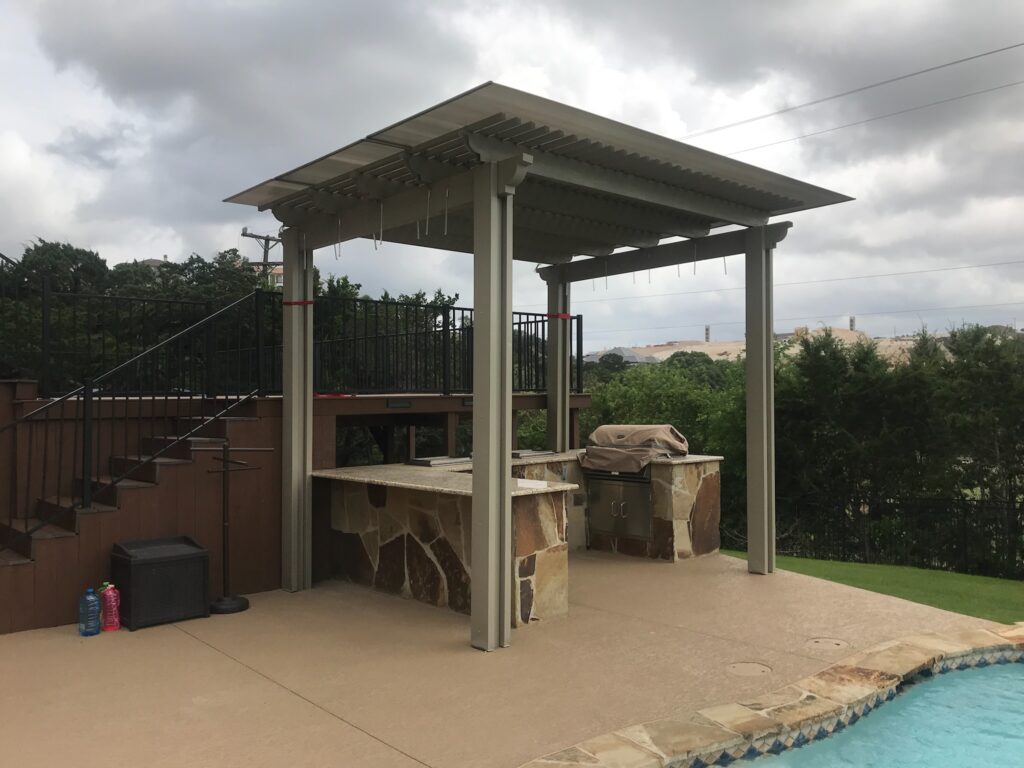 small outdoor kitchen installers